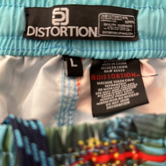 NWOT Men’s Distortion Hawaiian Print Board Shorts Size Large - Picture 5 of 5